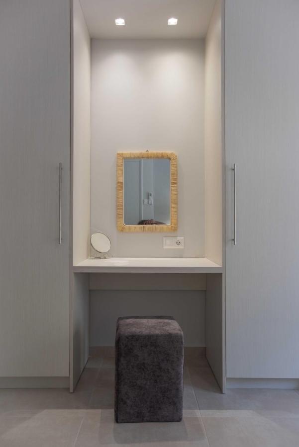 Central Spacious Apt Close To Port-Sites W/View 2 Heraklion  ภายนอก รูปภาพ