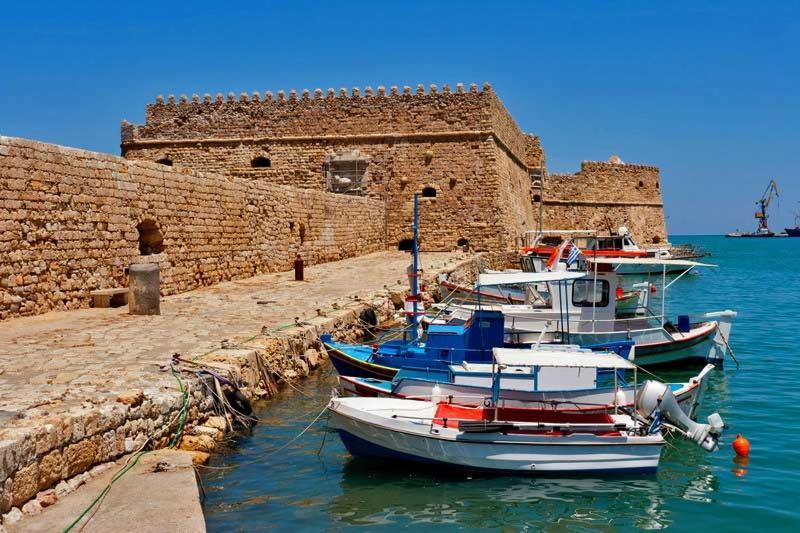 Central Spacious Apt Close To Port-Sites W/View 2 Heraklion  ภายนอก รูปภาพ
